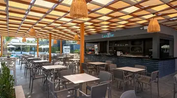 Vox Maris Resort