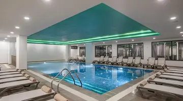 Vox Maris Resort