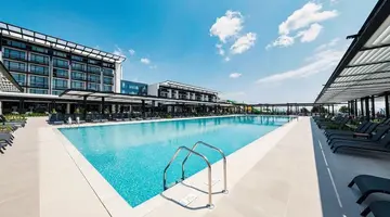 Voya Beach Resort