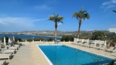 Vrachia Beach Hotel & Suites (Adults Only)