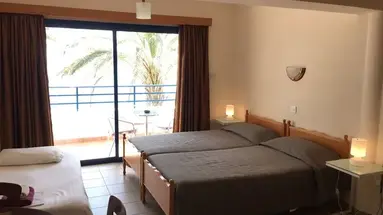 Vrachia Beach Hotel & Suites (Adults Only)