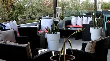 Vrachia Beach Hotel & Suites (Adults Only)