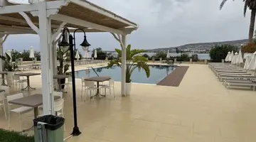 Vrachia Beach Hotel & Suites - Adults on