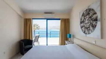 Vrachia Beach Hotel & Suites - Adults on