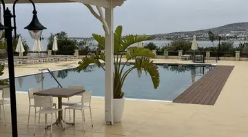Vrachia Beach Hotel & Suites - Adults on