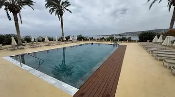Vrachia Beach Hotel & Suites - Adults on