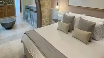 VRACHIA BEACH HOTEL & SUITES - ADULTS ONLY (+15)
