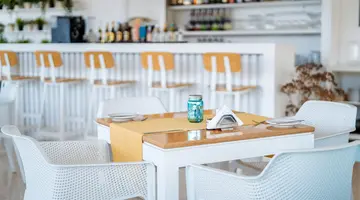 VRACHIA BEACH HOTEL & SUITES - ADULTS ONLY (+15)
