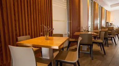 Vrachia Beach Hotel & Suites (Adults Only)