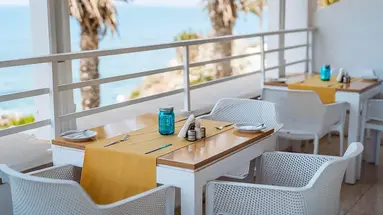 Vrachia Beach Hotel & Suites (Adults Only)