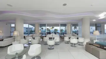 Vrissaki Beach Hotel