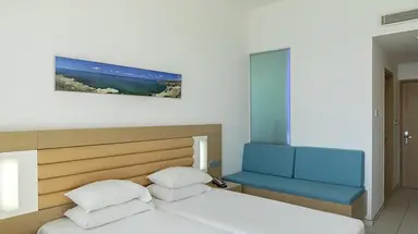 Vrissaki Beach Hotel