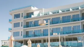 Vrissaki Beach Hotel