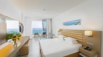Vrissaki Beach Hotel