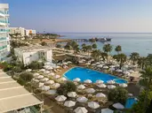 Vrissaki Beach Hotel