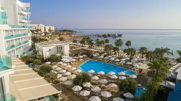 Vrissaki Beach Hotel
