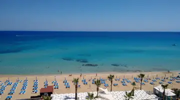 Vrissaki Beach Hotel