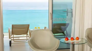 Vrissaki Beach Hotel