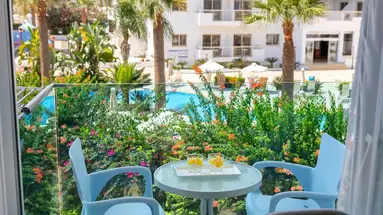 Vrissaki Beach Hotel