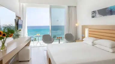 Vrissaki Beach Hotel