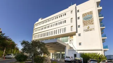 Vrissaki Beach Hotel