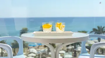 Vrissaki Beach Hotel