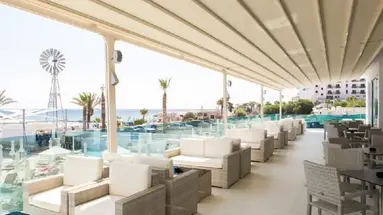 Vrissaki Beach Hotel
