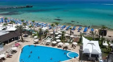 Vrissaki Beach Hotel