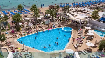 VRISSAKI BEACH HOTEL