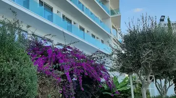Vrissaki Beach Hotel