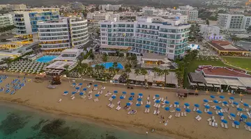 Vrissaki Beach Hotel