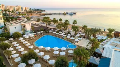Vrissaki Beach Hotel