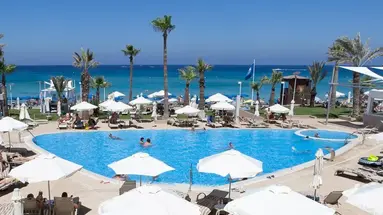 Vrissaki Beach Hotel