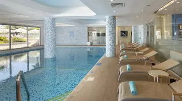 Vrissaki Beach Hotel