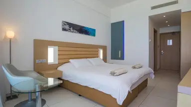 Vrissaki Beach Hotel