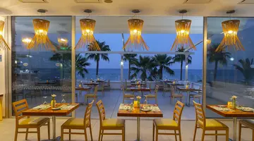 Vrissaki Beach Hotel