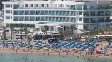 Vrissaki Beach Hotel