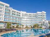 Vrissaki Beach Hotel