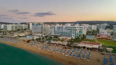 Vrissaki Beach Hotel