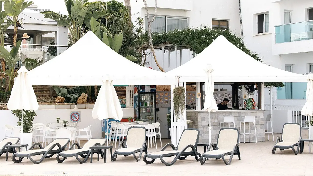 Vrissaki Hotel Apartments