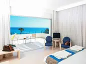 Vrissiana Beach Hotel