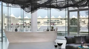 W Abu Dhabi – Yas Island