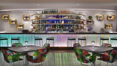 W Abu Dhabi – Yas Island