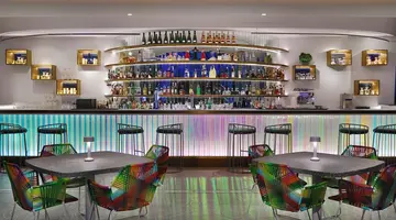 W Abu Dhabi – Yas Island