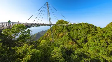 W Sercu Natury: Langkawi i Borneo