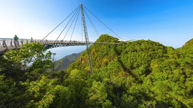 W Sercu Natury: Langkawi i Borneo