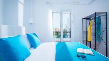 W Suites