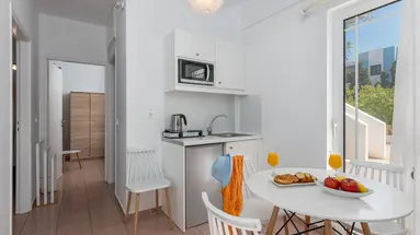 W Suites