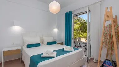 W Suites
