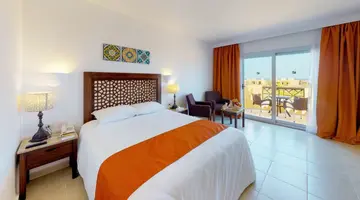 Wadi Lahmy Azur Resort